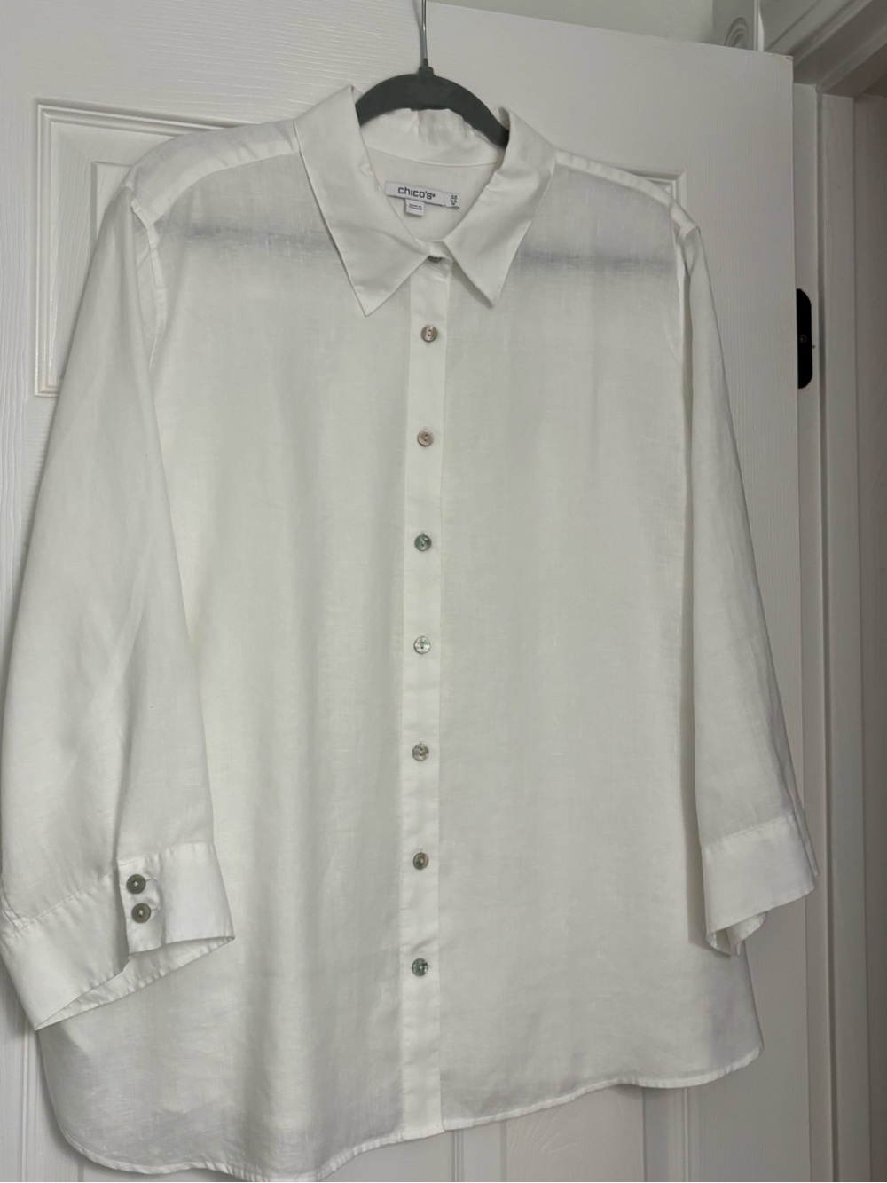 Chico's White Lightweight Button-Front Blouse